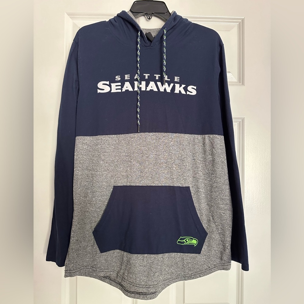 Seattle Seahawks Lightweight Pullover Knit Top size Large